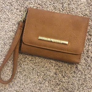 Steve Madden Wristlet